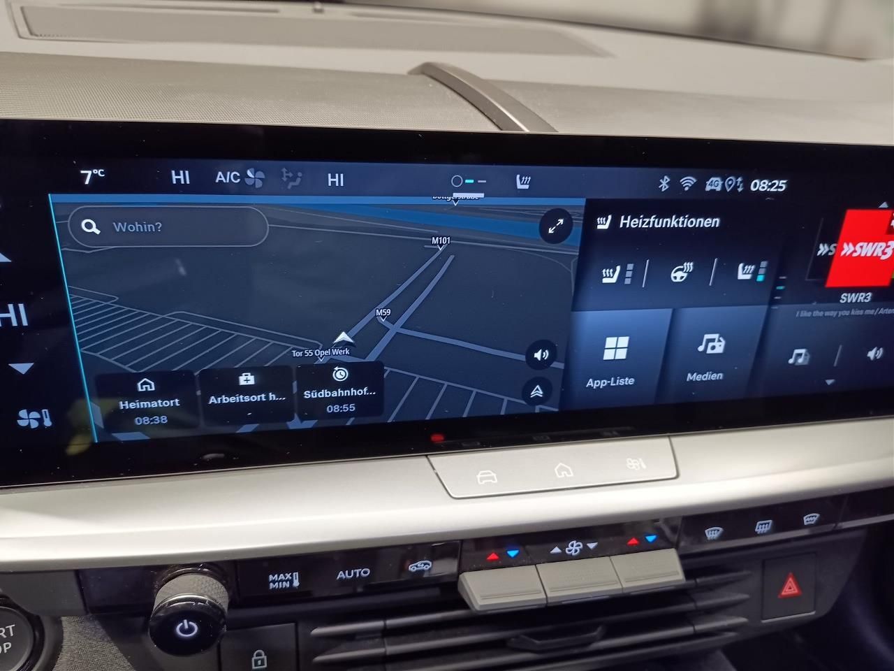 Fahrzeugabbildung Opel Grandland Electric 157KW
