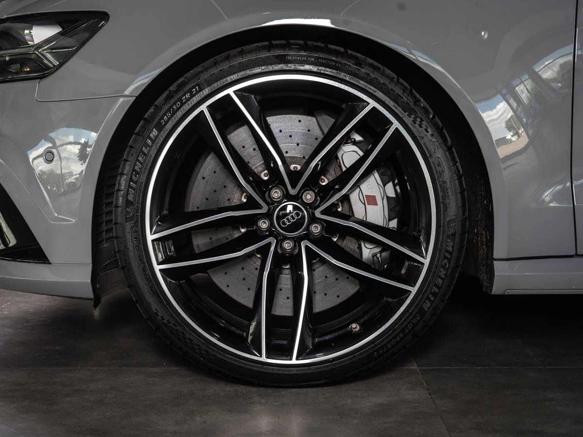Audi RS6 Performance  *AKRAPOVIC*KERAMIK*BOSE*NARDO* foto 4