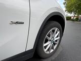 BMW X1 xDrive20i Autom. Advant. AHK+Navi+Sportsitze - BMW X-Reihe in Düsseldorf