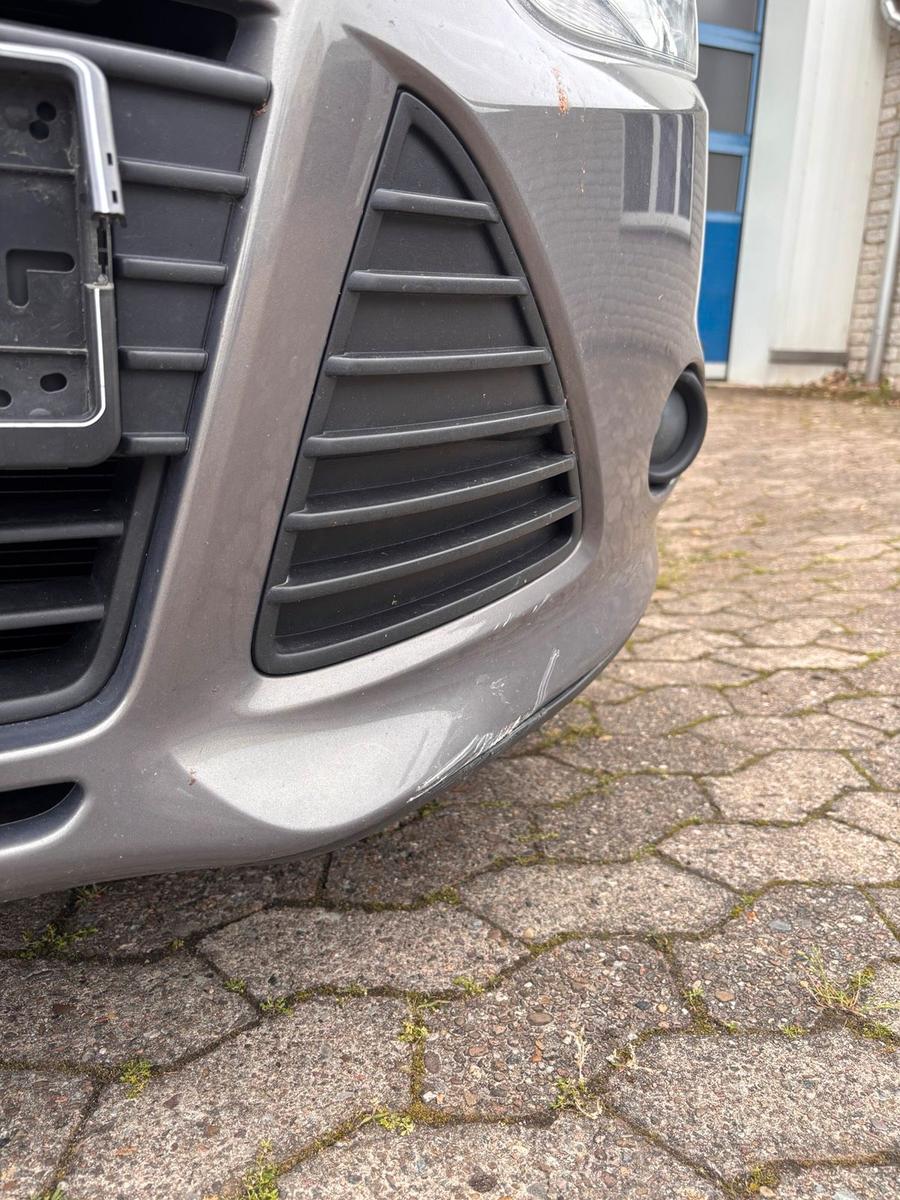 Ford Focus 2014 — photo 9