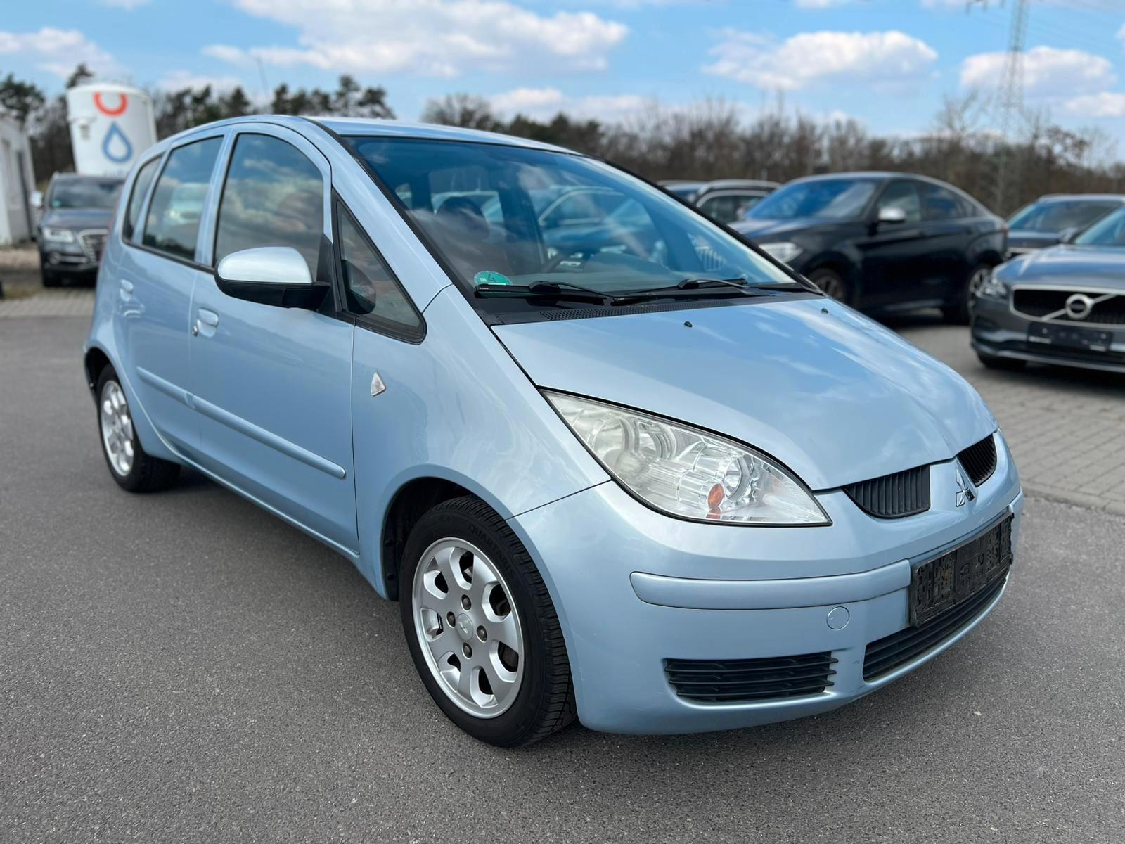 Mitsubishi Colt CZ3 Lim. 1.3 Invite 1. Hand Automatik