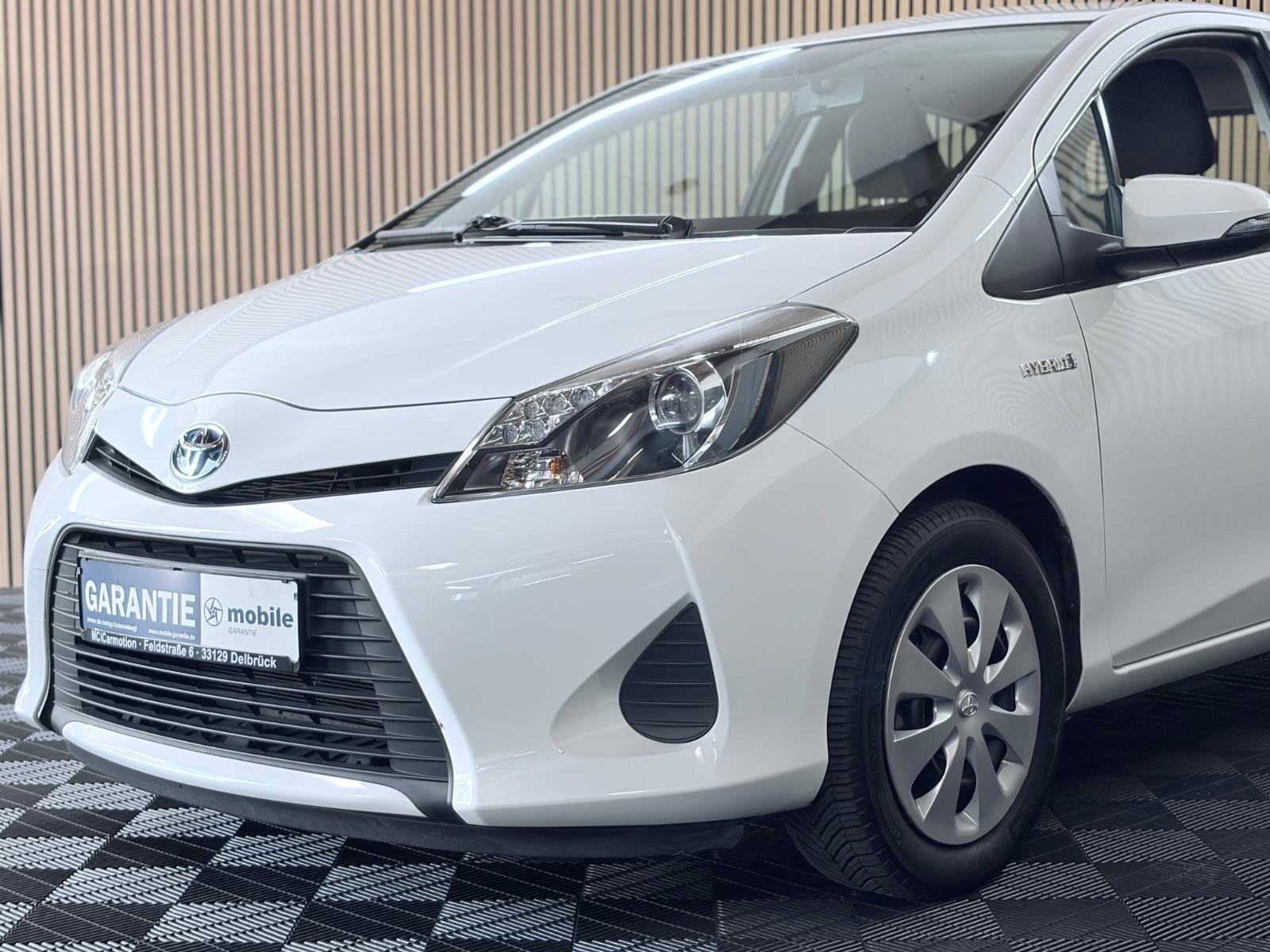 Toyota Yaris Hybrid Life Rückfahrkamera/ Scheckheft/