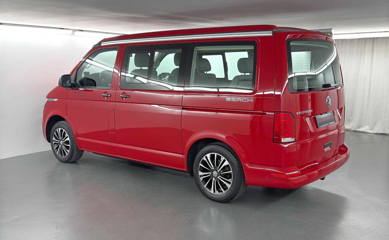Volkswagen T6.1 California Beach Tour AHK Kamera Markise foto 8