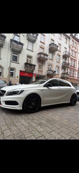 Mercedes-Benz Mercedes Benz A250 Full Option + Stand Hei... - Mercedes-Benz A 250 aus 2014