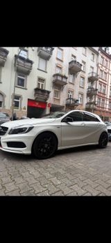 Mercedes-Benz Mercedes Benz A250 Full Option + Stand Hei... - Mercedes-Benz A 250 aus 2014