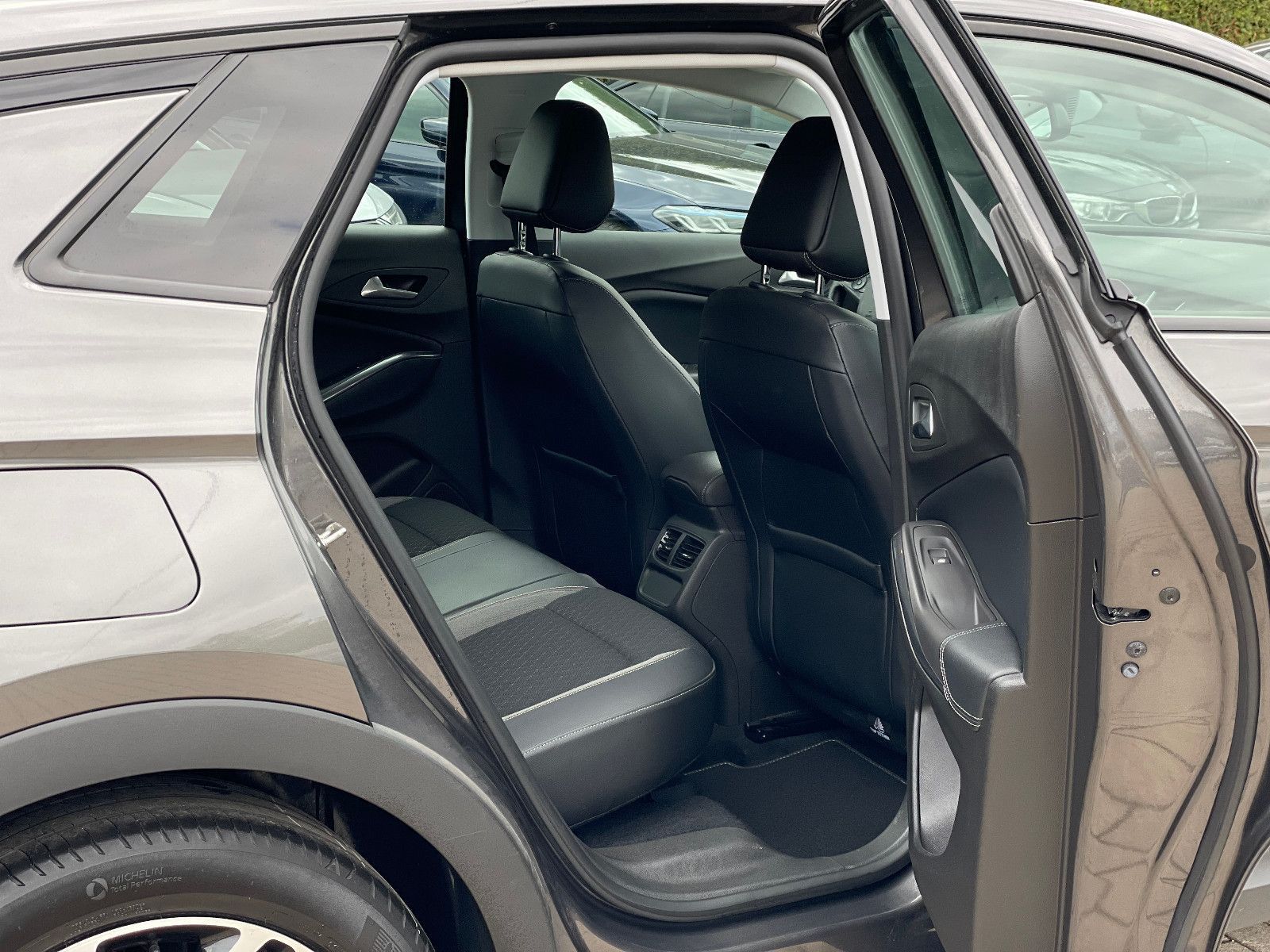 OPEL Grandland X, 2018, Diesel, 120 PS