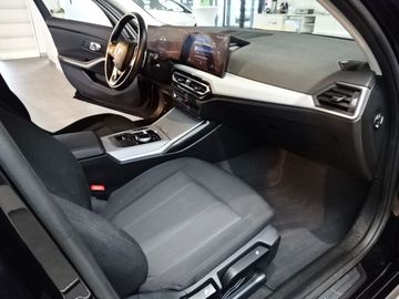 BMW 320 - 7