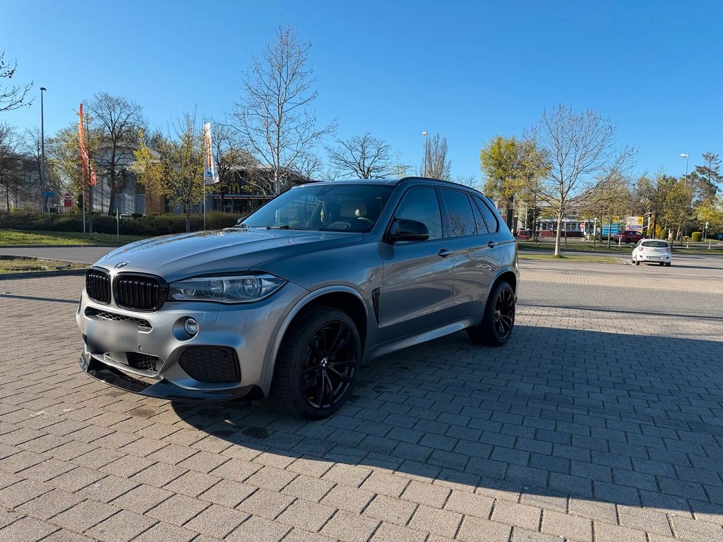 Image of BMW X5