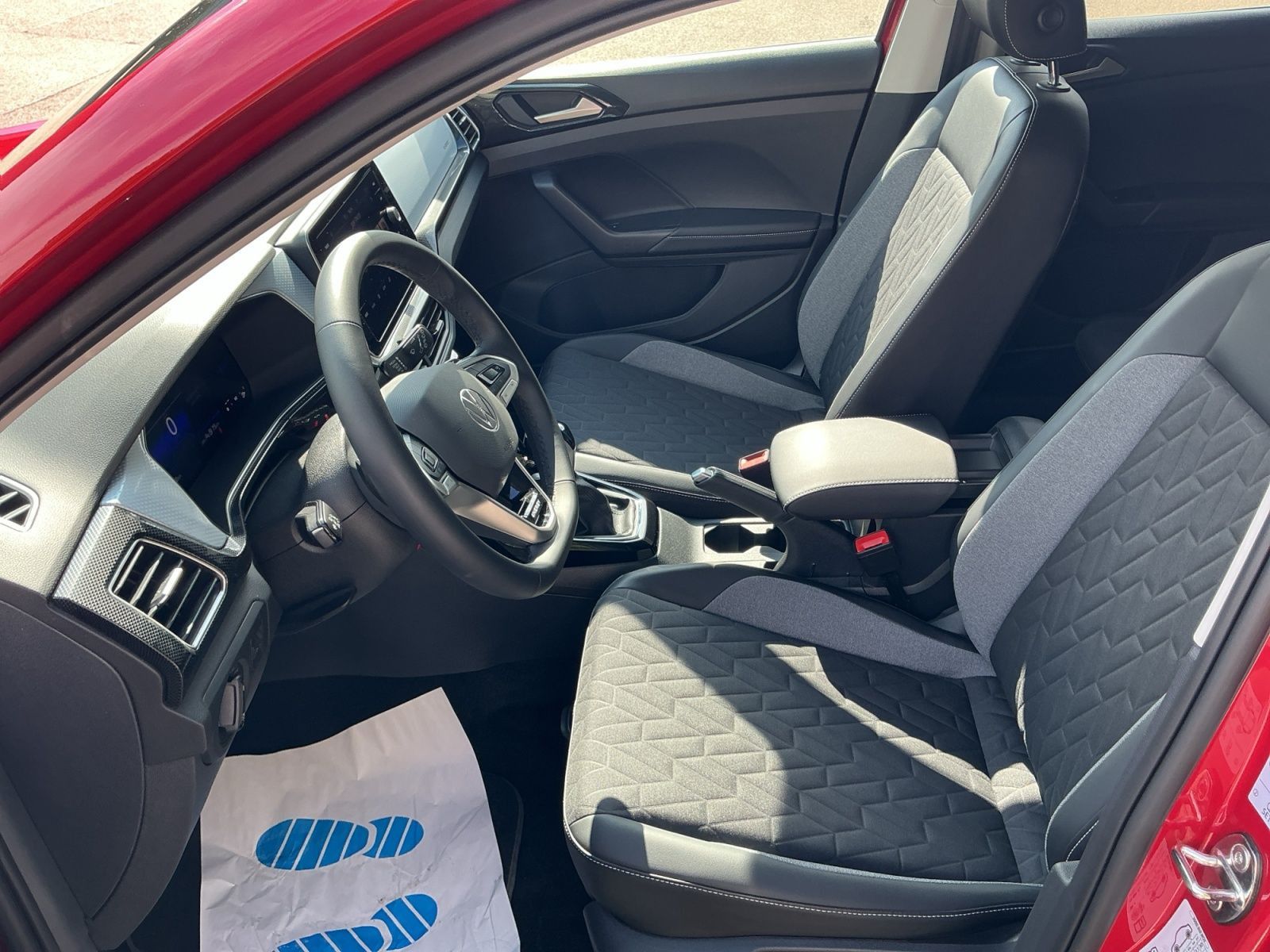 Volkswagen T-Cross - Bild 10
