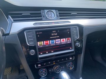 Volkswagen Passat Variant - 11