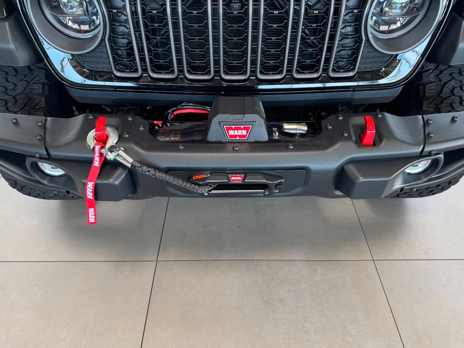 Fahrzeugabbildung Jeep Wrangler 2.0T-GDI Rubicon Recon Xtreme 4x4 WARN
