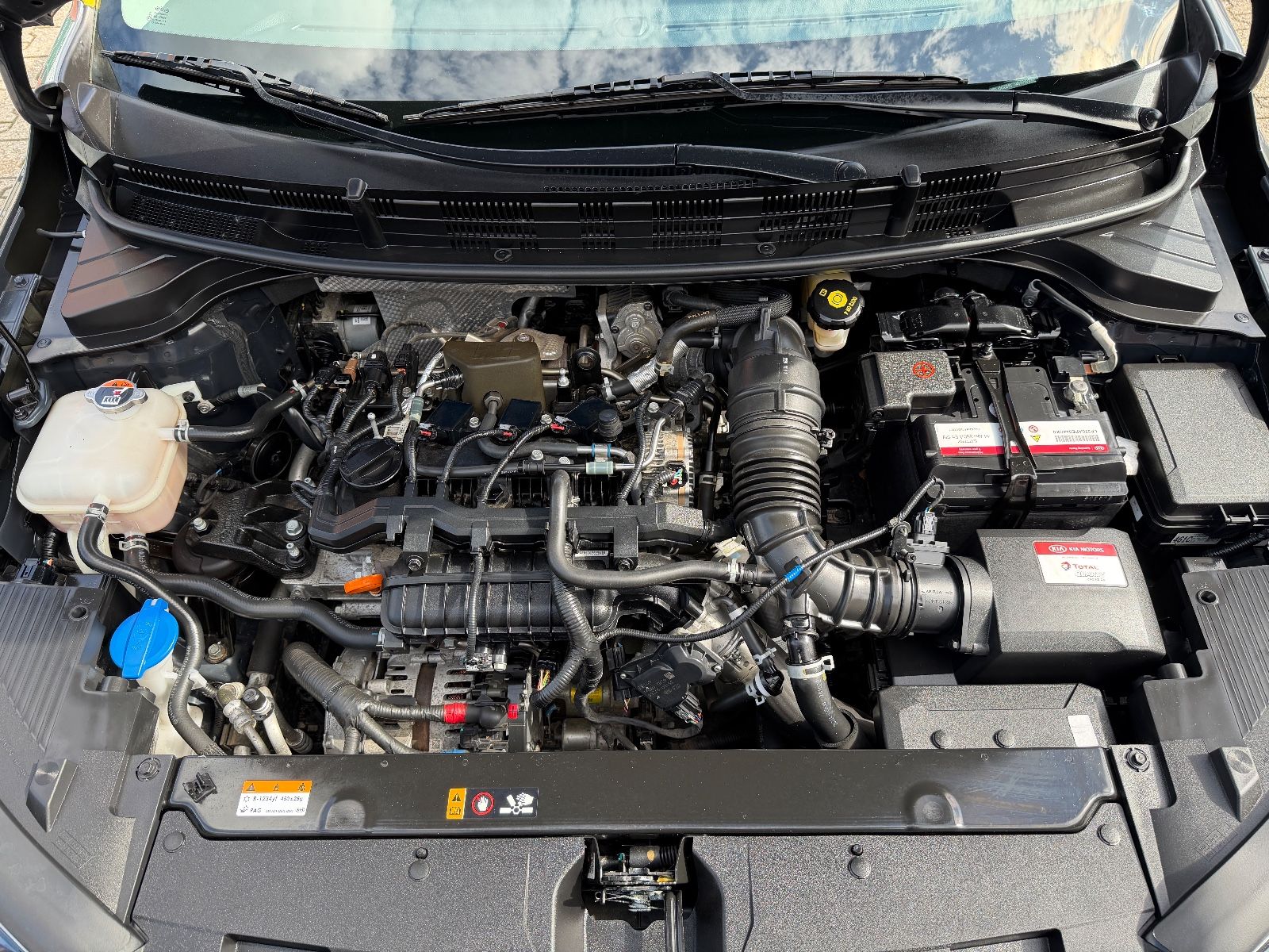 Fahrzeugabbildung Kia Stonic GT-Line MILD HYBRID NAVI KAMERA LED