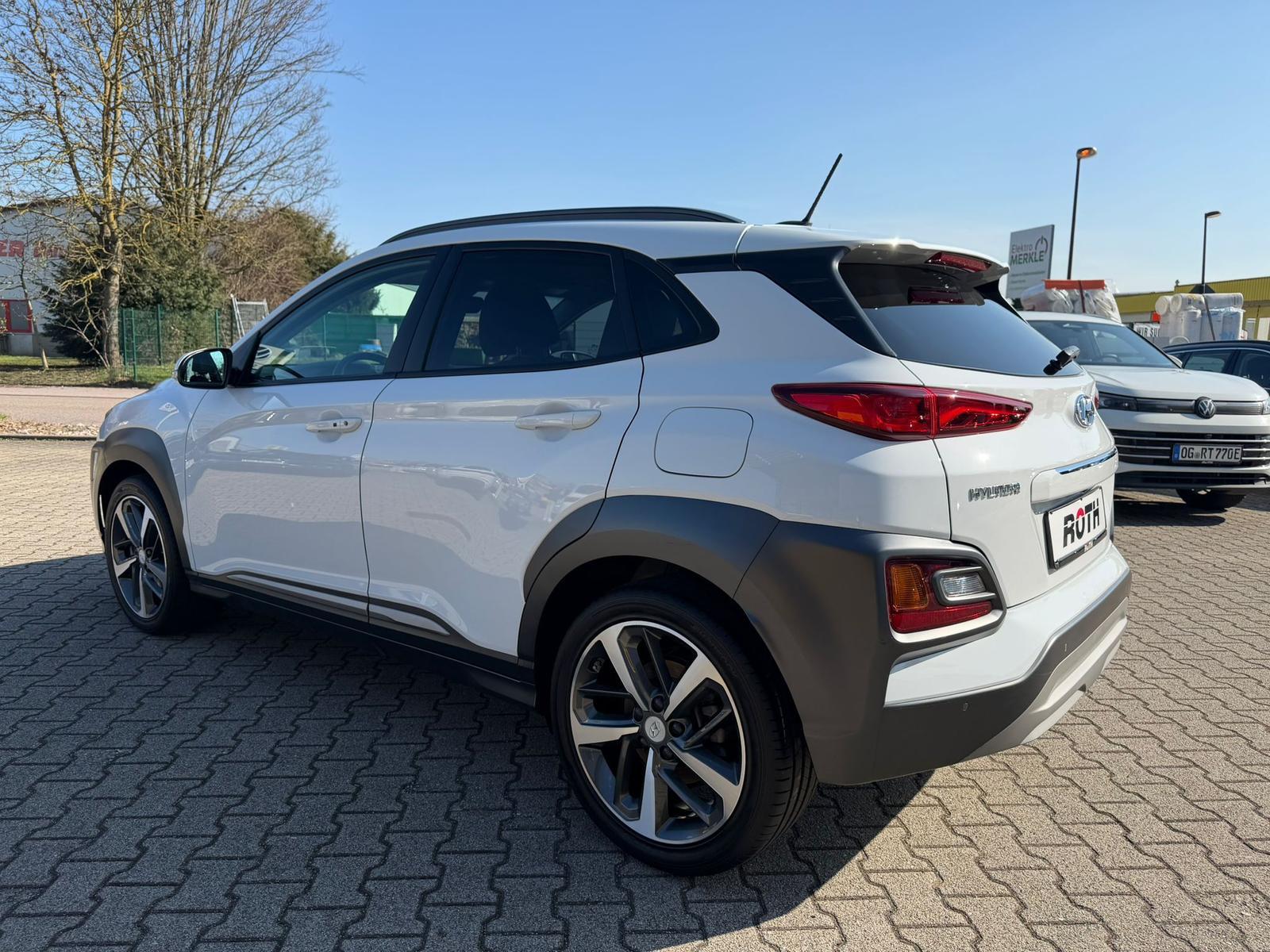 Hyundai KONA 1.6 TGDI Premium 4WD *Navi*LED*Kamera*