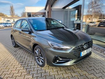 Fahrzeugabbildung Hyundai i30 FL 1.5 TGDI DCT (48V) TREND NAVI LED KOMFORT