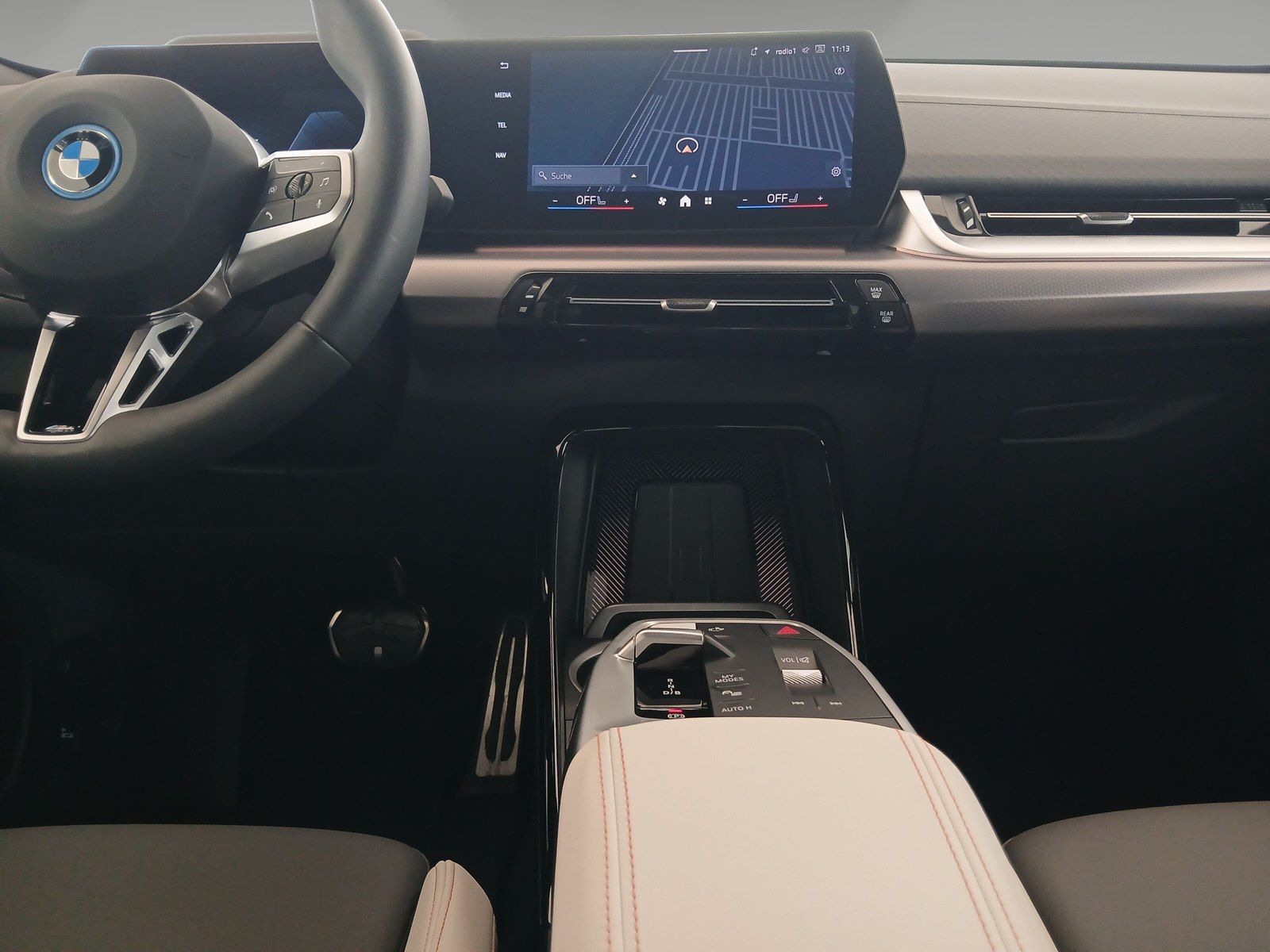 BMW iX2 - Bild 11