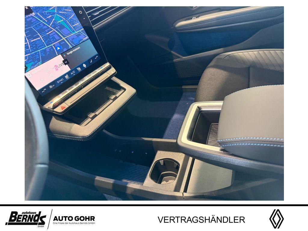 Renault Megane Esprit Alpine 220 Comfort Range APPLE-CP