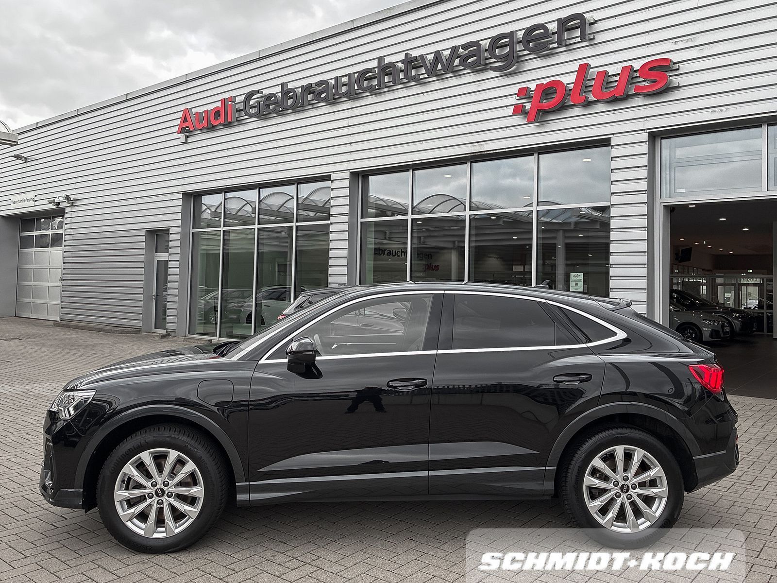 Audi Q3 SPORTBACK 45 TFSIE S-TRONIC ACC AHK ALLWTTR. foto 3