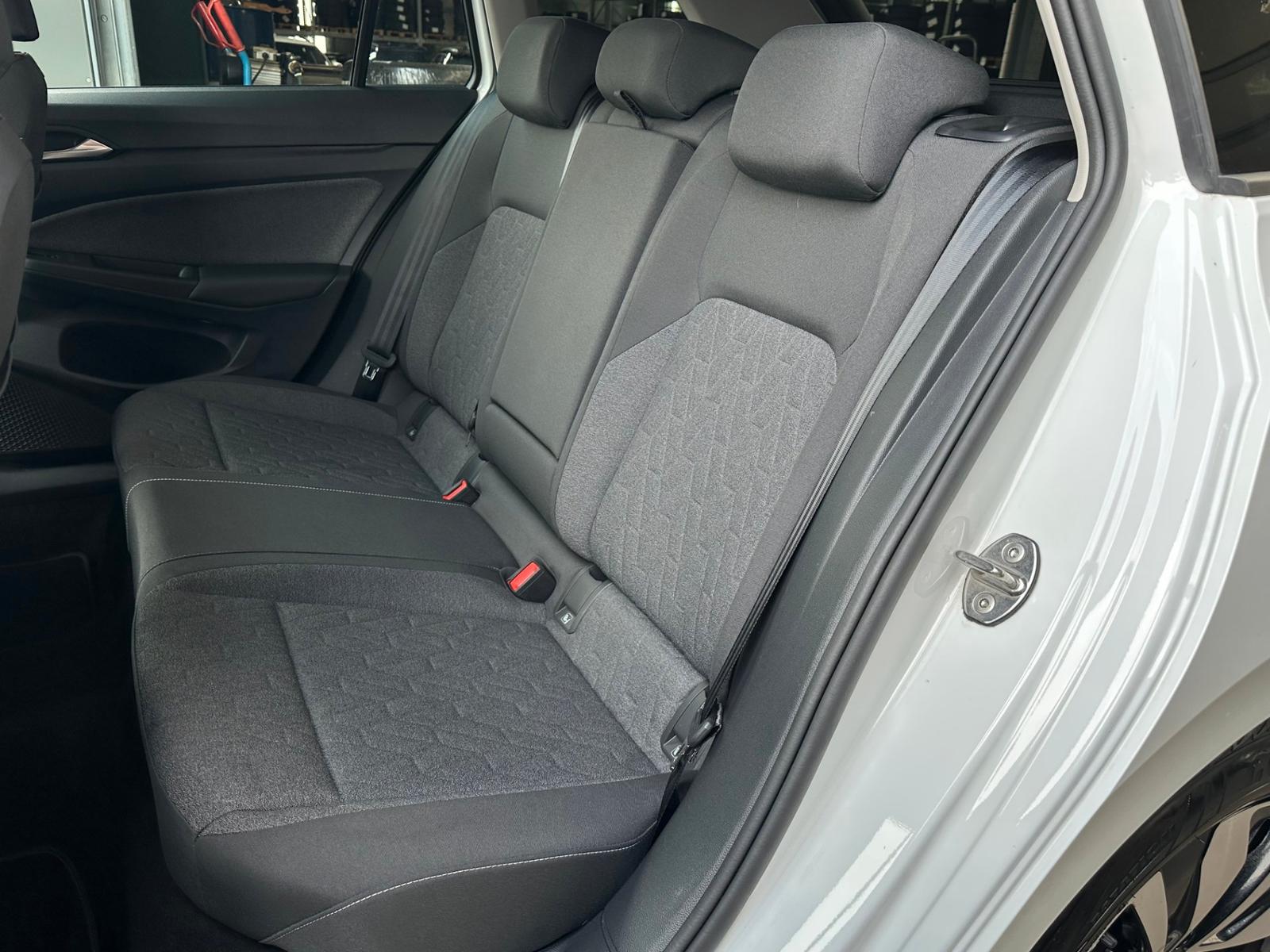 Volkswagen Golf Variant 1.5 eTSI DSG MOVE NAV+LED+ACC, миниатюра 11