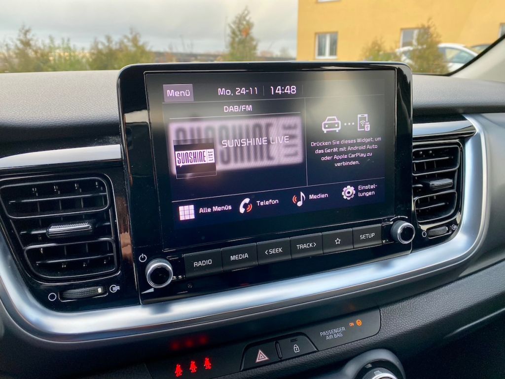 Fahrzeugabbildung Kia Stonic 1.0 DCT7 Vision AAC PDC SHZ ISOFIX ALU