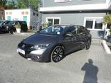 Honda Civic Lim. 5-trg. 1.4 Elegance - gebrauchte Honda Civic aus dem Jahr 2015