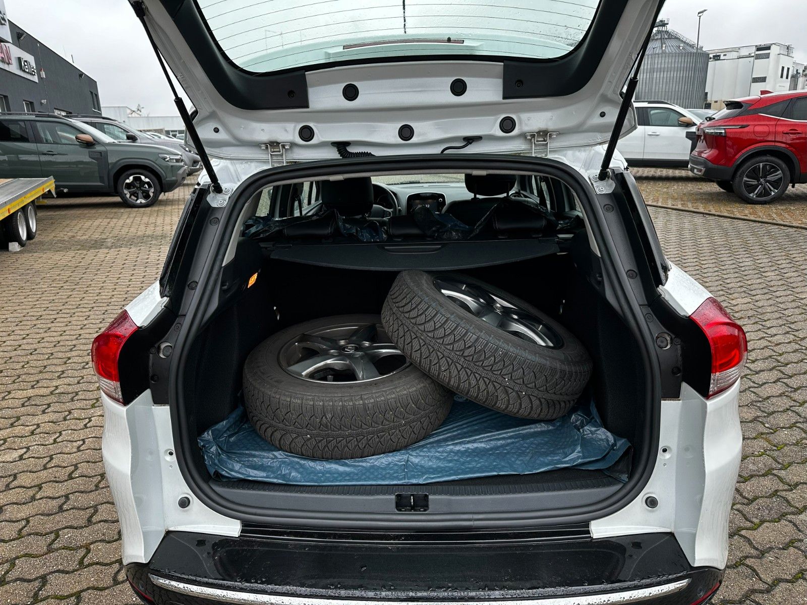 Fahrzeugabbildung Renault Clio IV Grandtour Intens