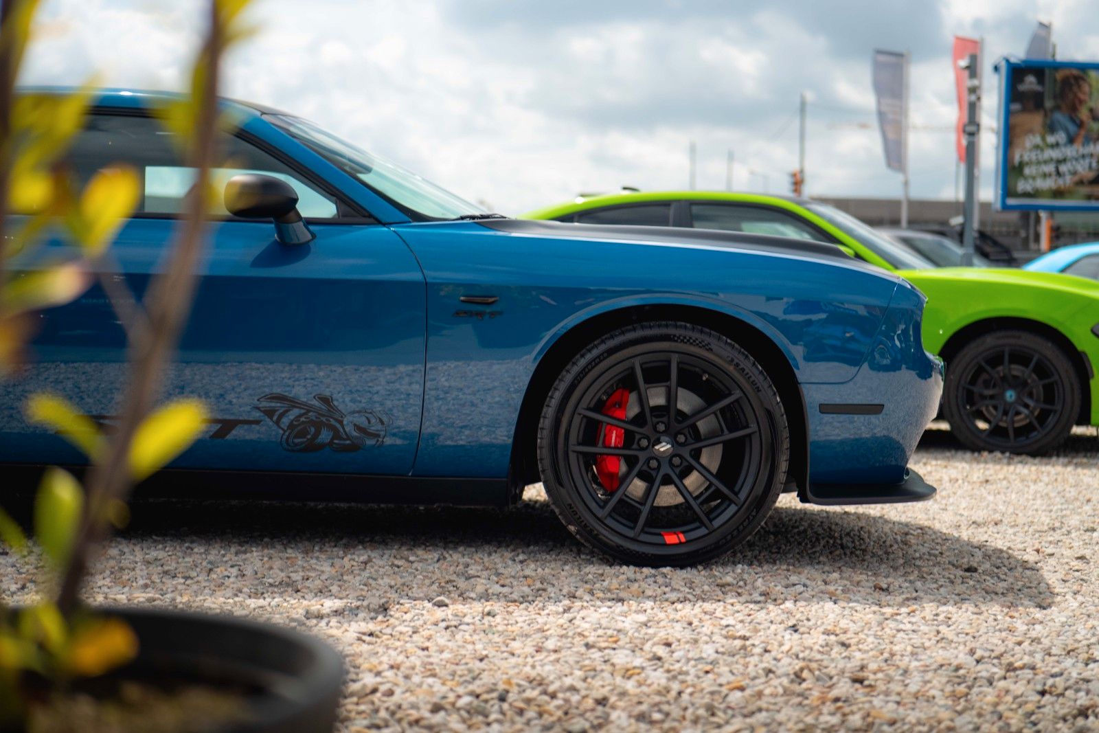 Fahrzeugabbildung Dodge Challenger 6.4 V8 SRT 392 R/T 1320 SCAT PACK