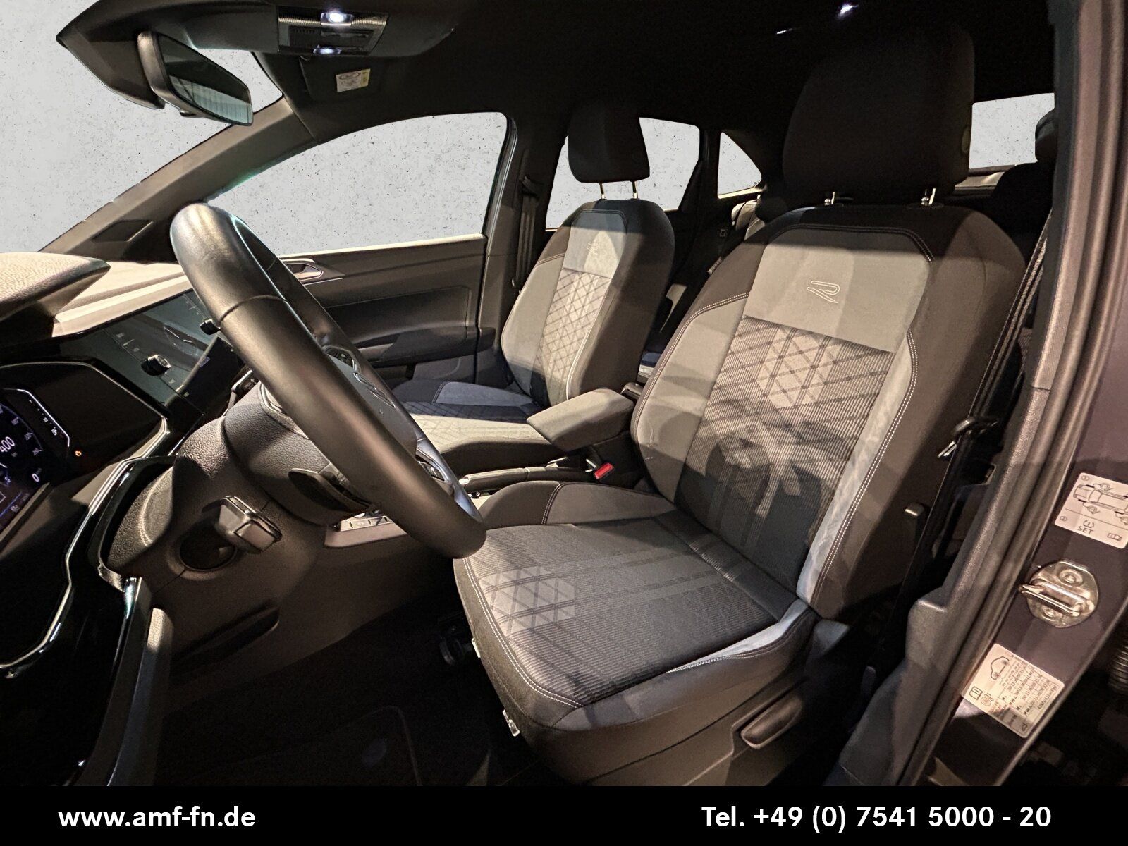 TAIGO 1.5TSI R-LINE IQ-DRIVE MATRIX ACC NAVI RFK