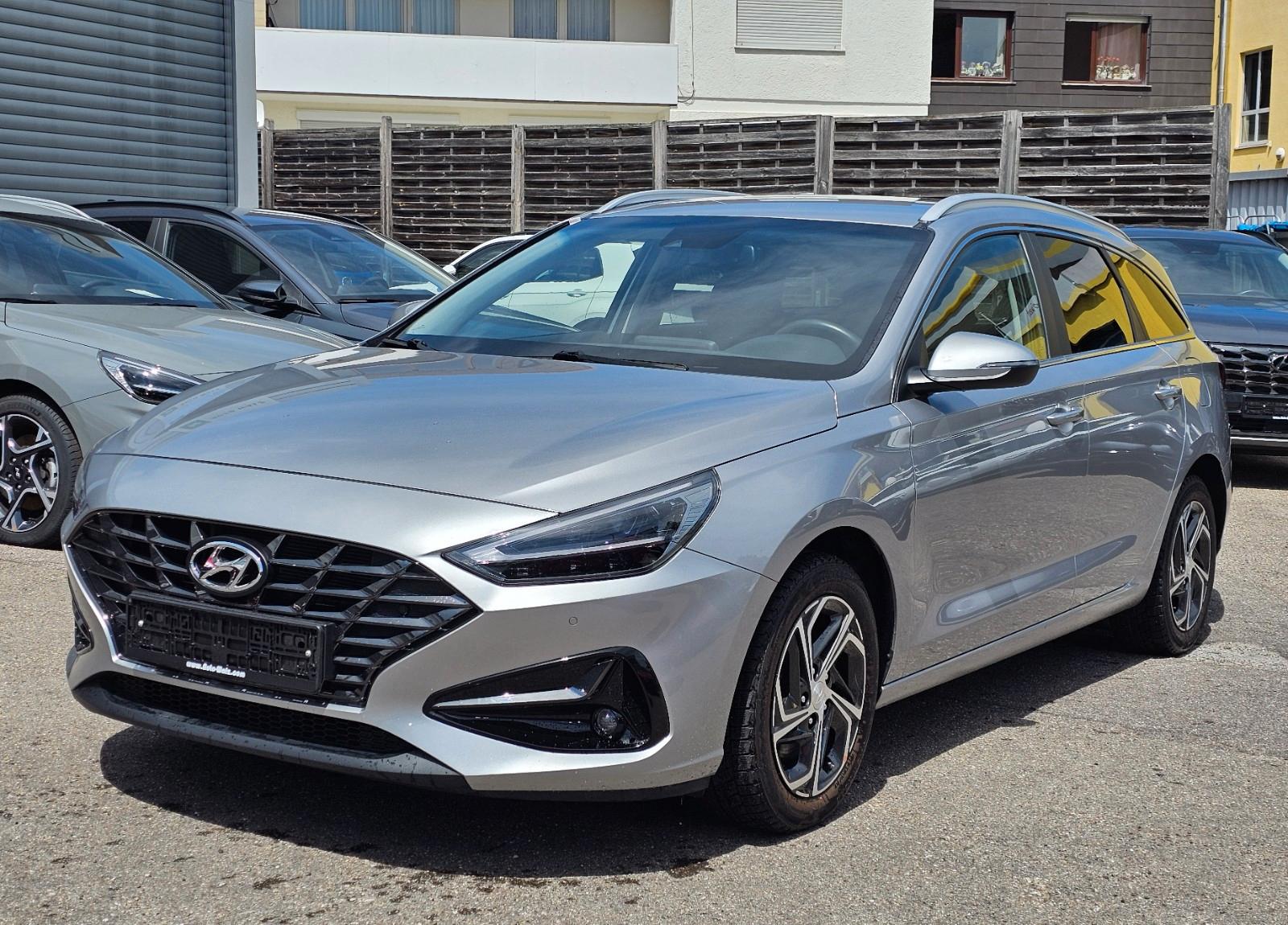 Hyundai i30 cw 1,0 T-GDI Smart