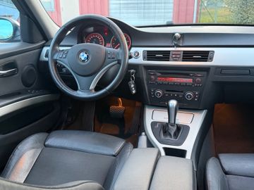 BMW 325 - 12