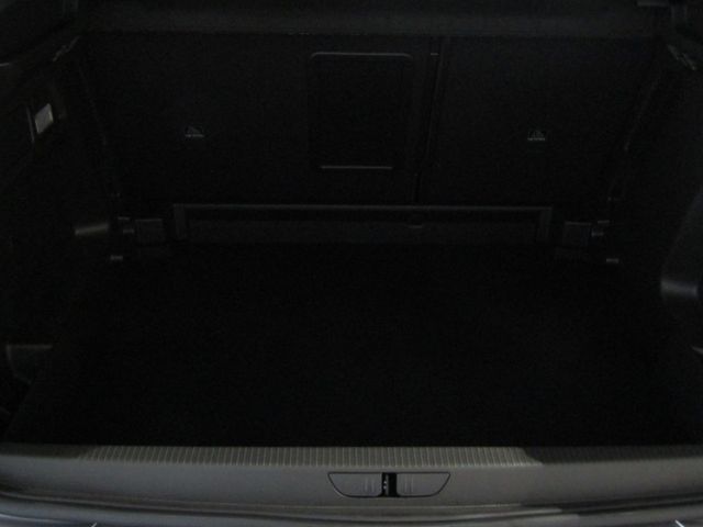 Grandland Ultimate EU6d 131PS AUTOM NAV SHZ LHZ 