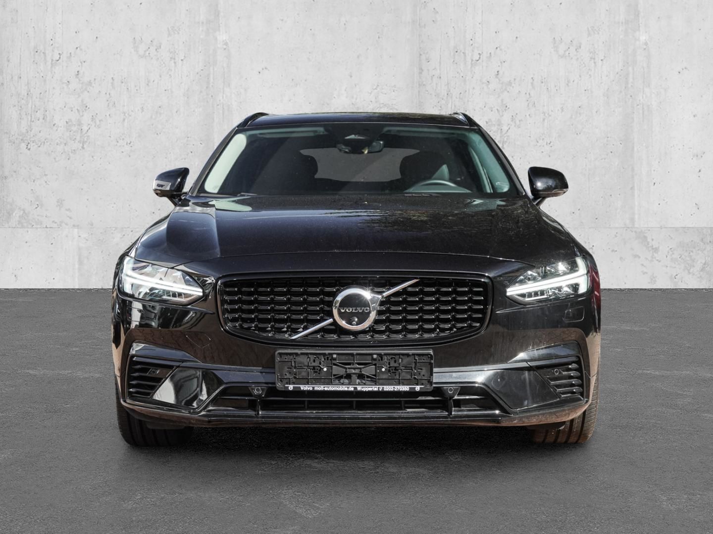 Volvo V90 Kombi Plus Dark Recharge Plug-In Hybrid AWD  imagem 3