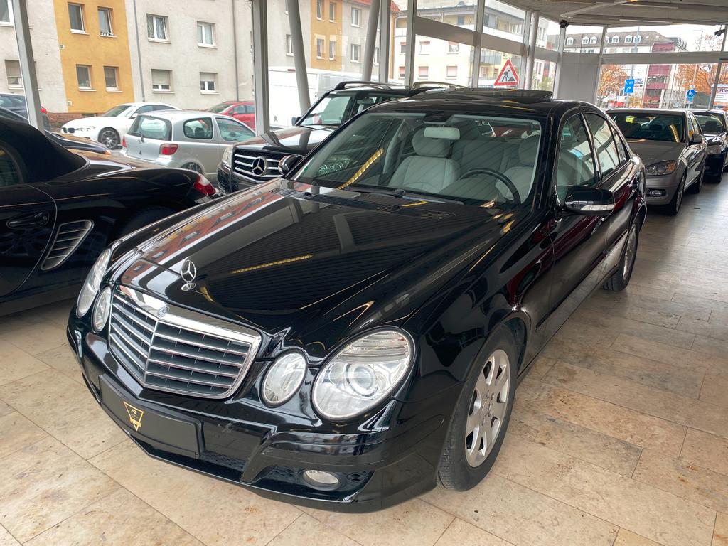 Mercedes-Benz E 320
