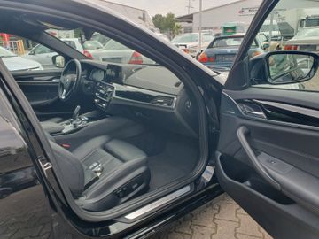 BMW 525 - 12