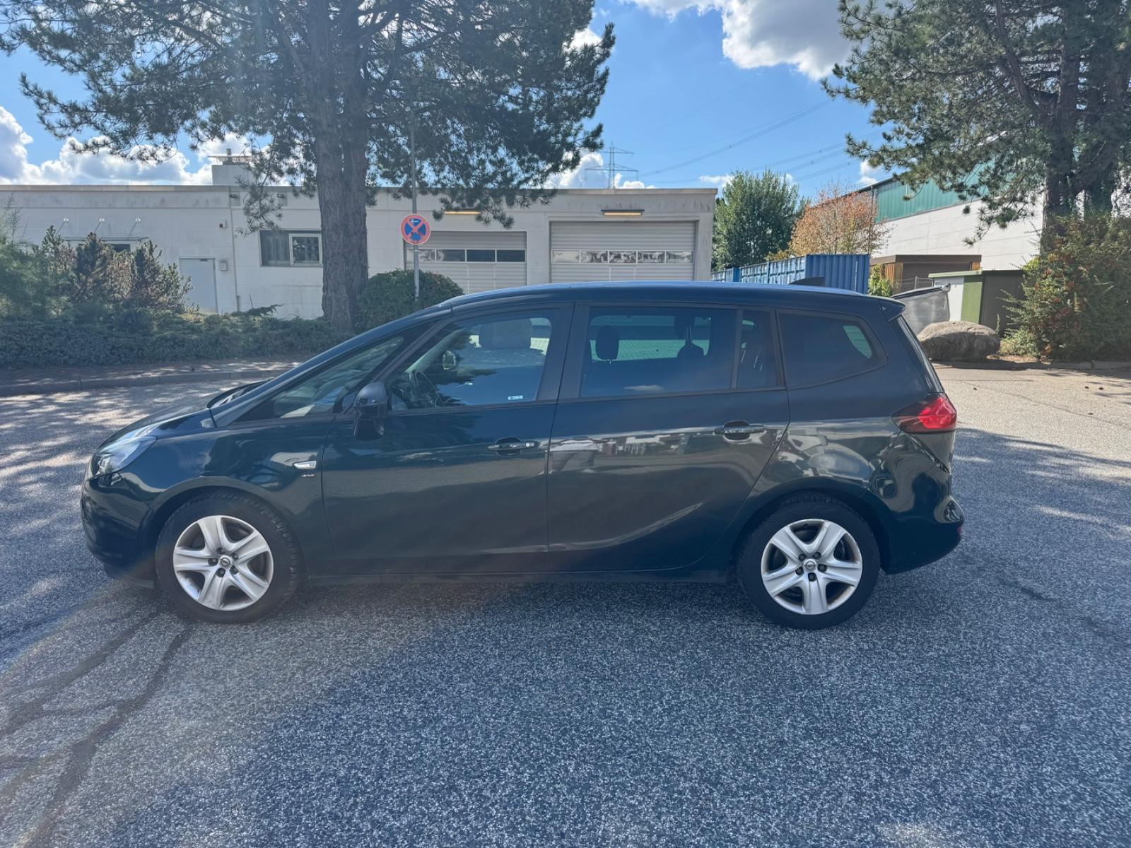Opel Zafira C Tourer Drive