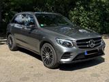 Mercedes-Benz GLC 250 4MATIC | PANO | AHK | LED | R-KAM | NAV - Mercedes-Benz GLC 250 aus 2018