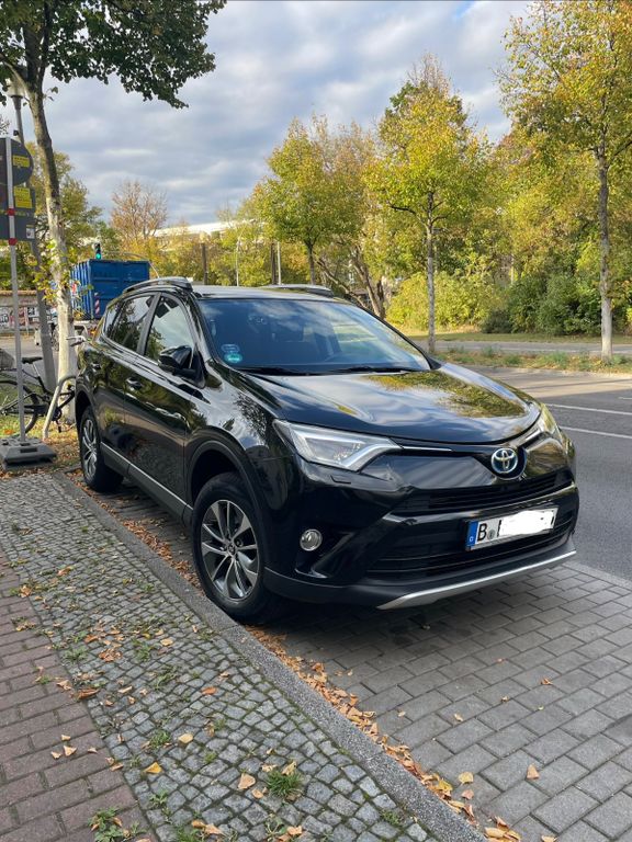 Image of Toyota RAV 4