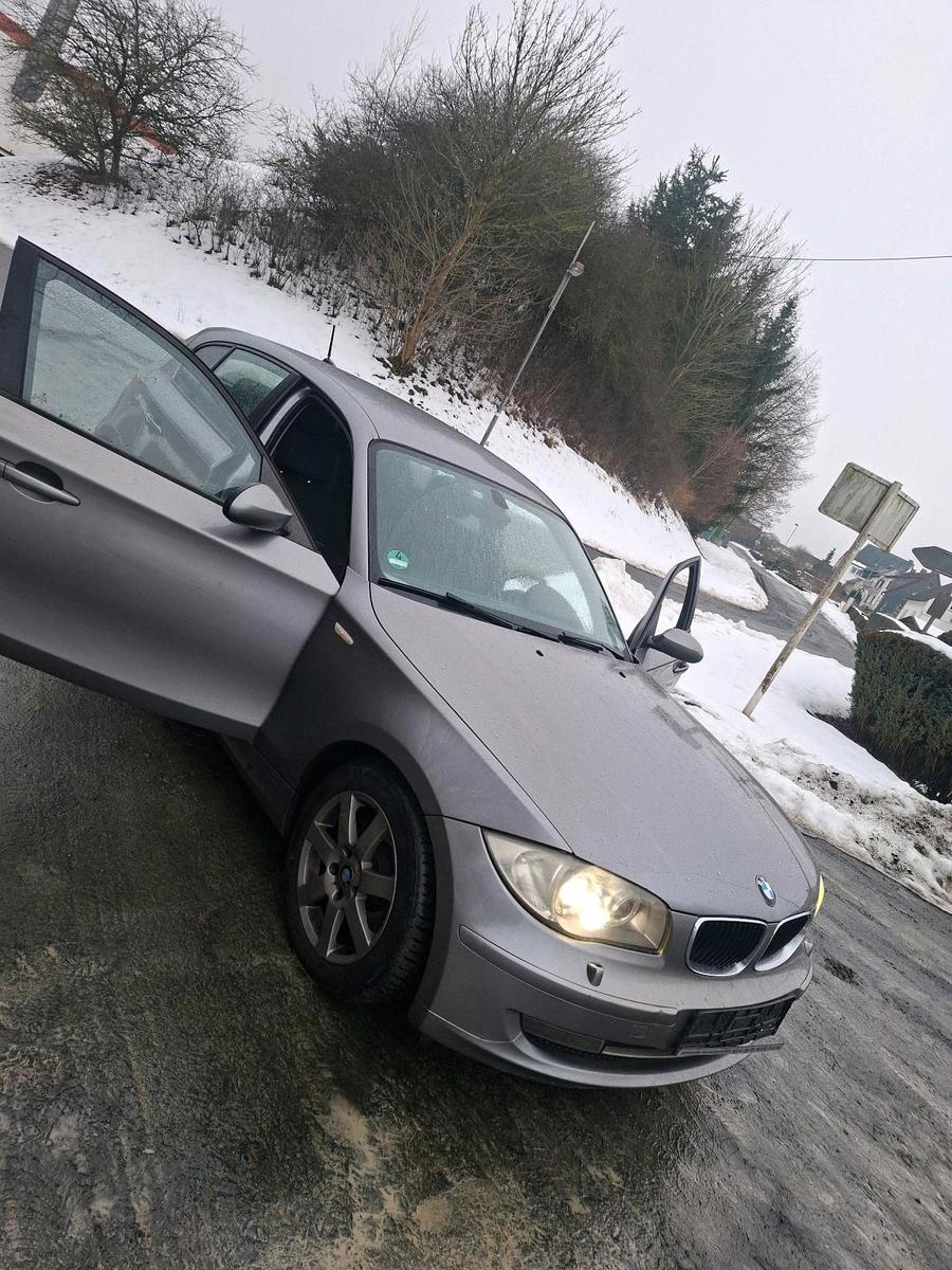 BMW 118