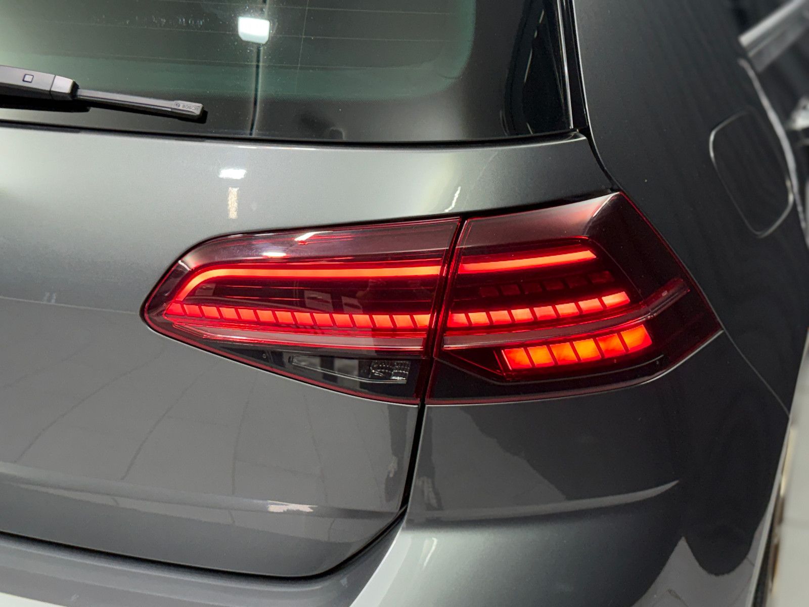 Fahrzeugabbildung Volkswagen Golf VII GTI Performance |APR|DSG|LED|MAXTON