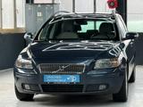Volvo V50 Kombi 2.0 D Momentum/Klima/Temp/ Ahk - Volvo V50: Allradantrieb