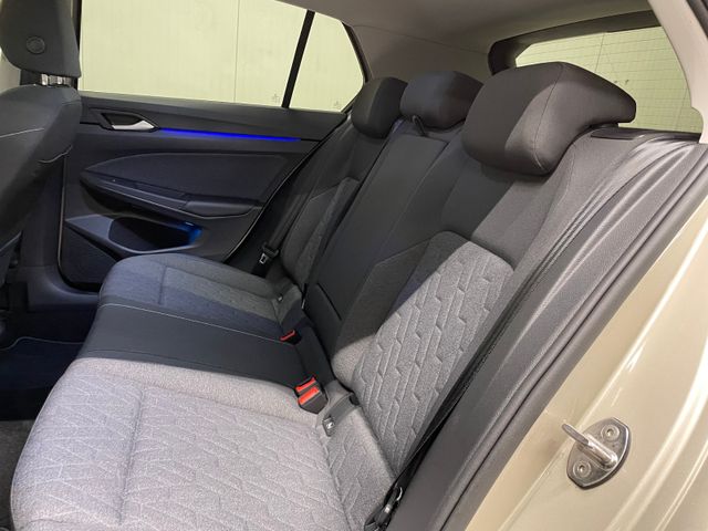 Golf VIII Move 1.0 eTSI DSG SHZ PDC ACC