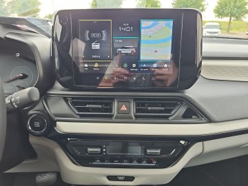Bild 12 Suzuki Swift Comfort CVT Navi LED Apple CarPlay Android