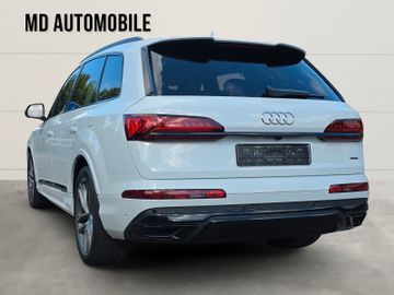 Audi Q7 - 3