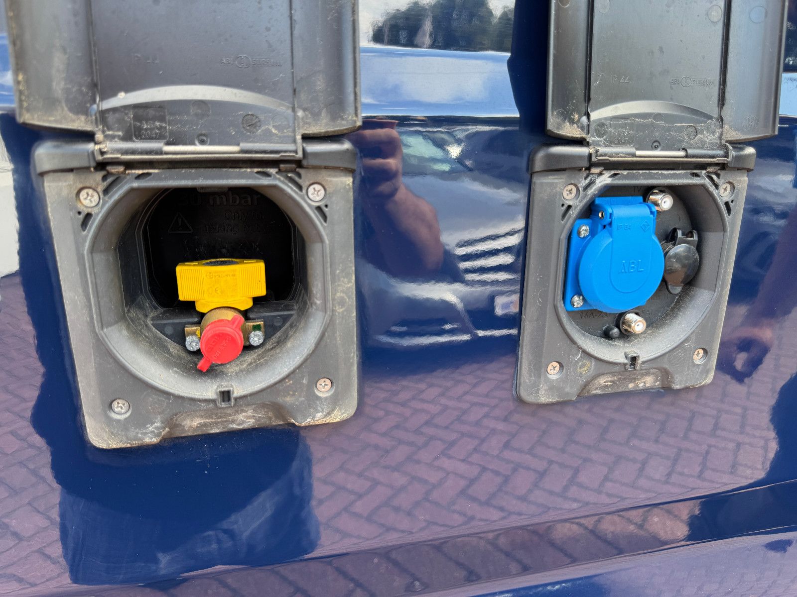 Vehicle image Pössl RUNNER 636 INDIVIDUAL ROOM CLIMATE AHK