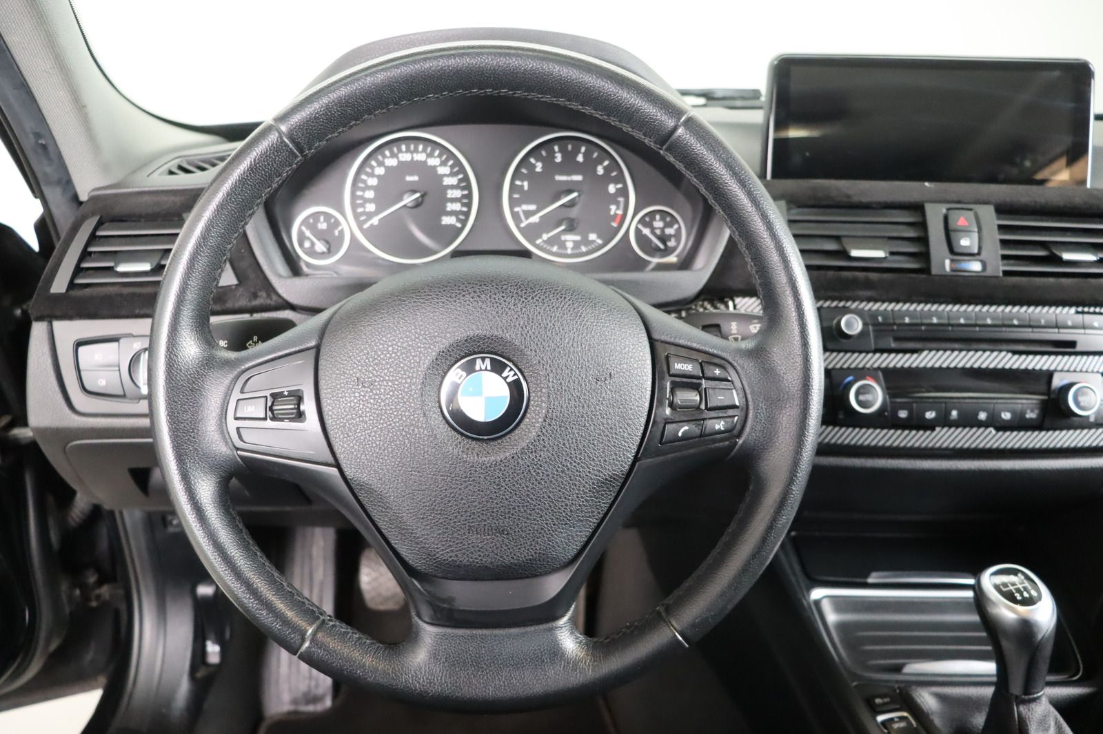 Fahrzeugabbildung BMW 316 i Touring