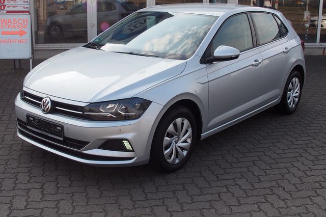 Volkswagen Polo VI Comfortline /Klimaaut./Tempomat/PDC/