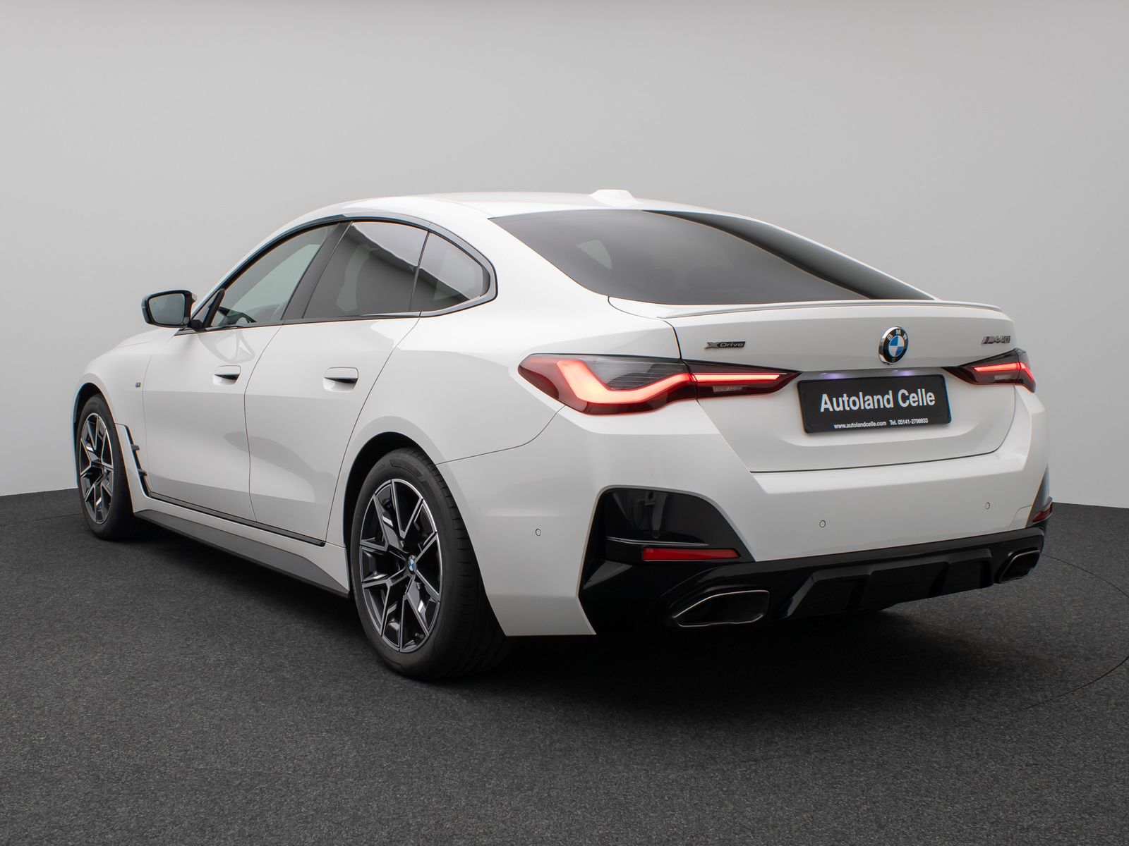 Fahrzeugabbildung BMW M440i xD Gran Coupè Kamera HUD DAB H/K ACC Alarm