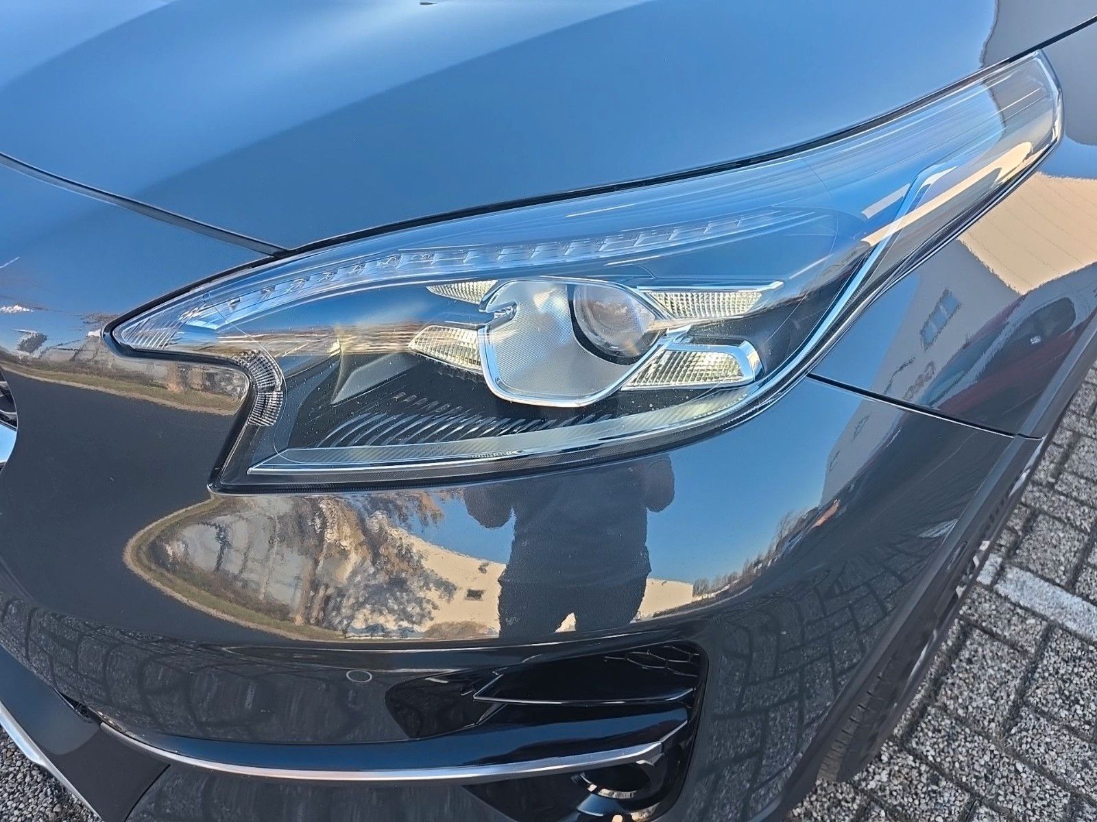 Fahrzeugabbildung Kia XCeed 1.5 T-GDI DCT Xdition WKR Navi Kamera