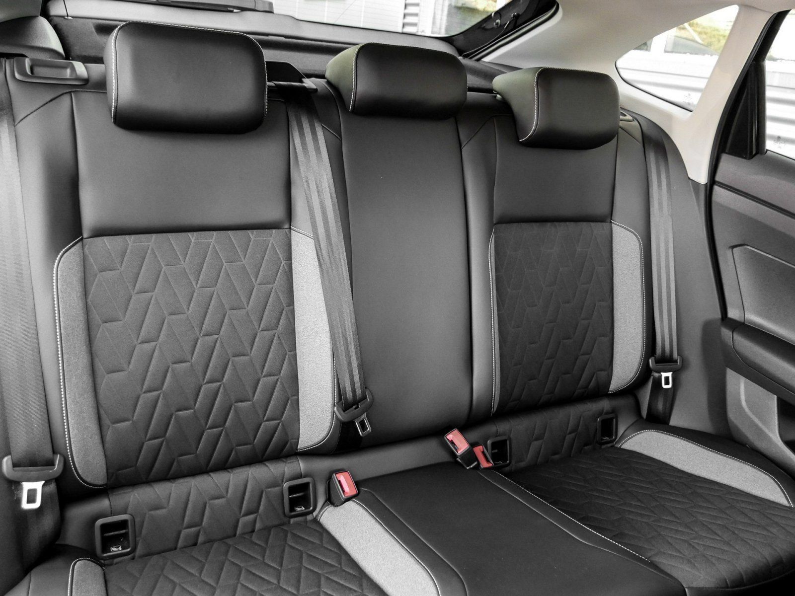 Volkswagen Taigo - Bild 5