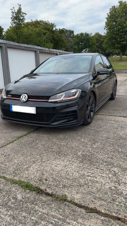 Image of Volkswagen Golf
