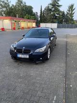 BMW Bmw E60 530d M Paket ab Werk - BMW 530 Limousine M e60 paket mit Diesel-Antrieb